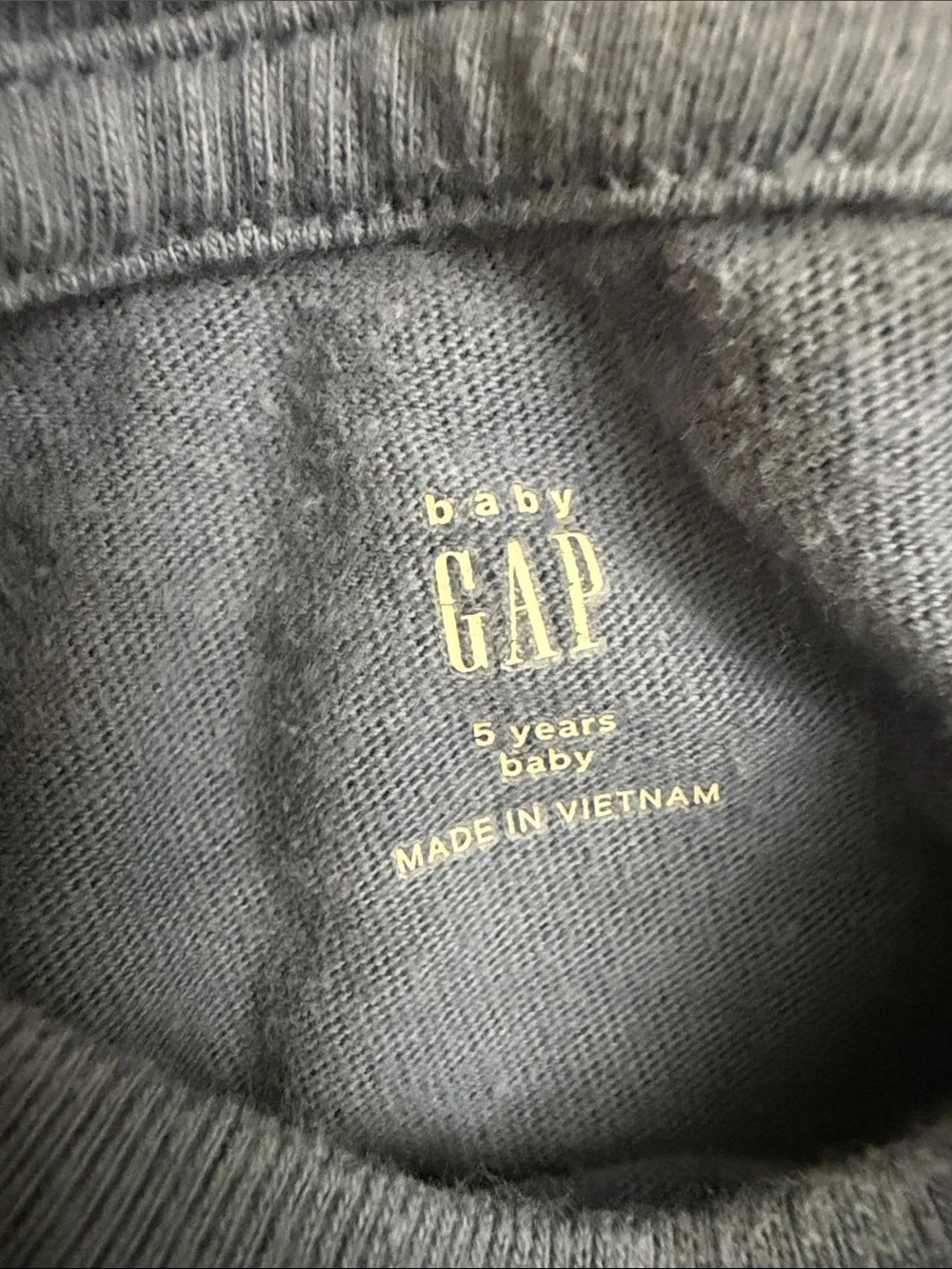 GAP soft crewneck